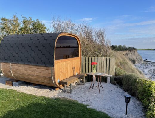 Sommerhus i 1. række med havudsigt og 4 soveværelser